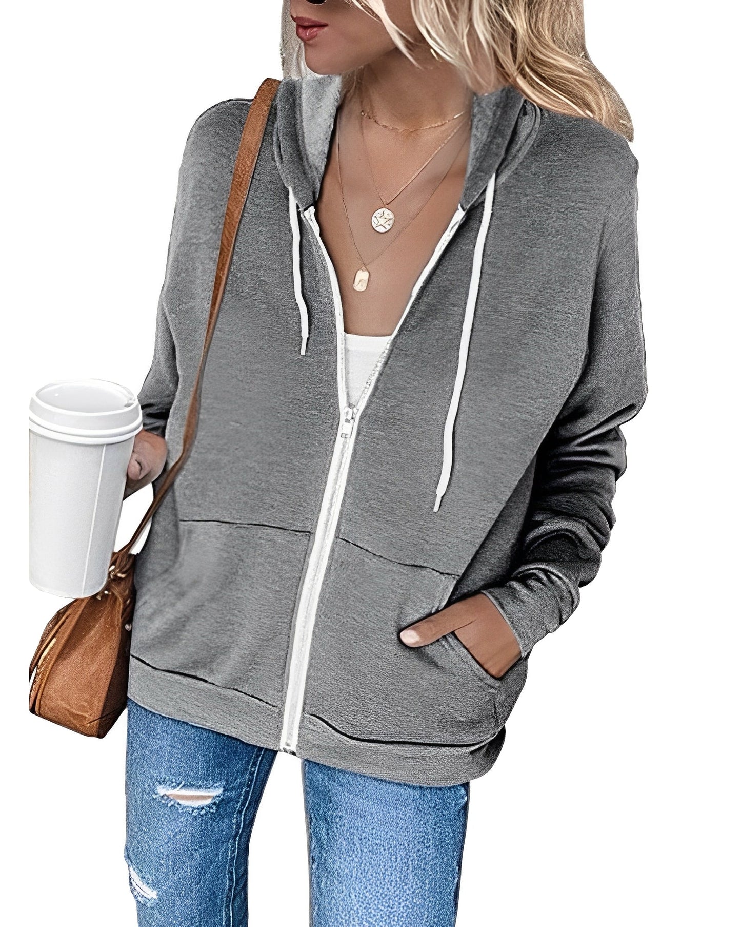 Alicia - A light hoodie with zipper and practical pockets
