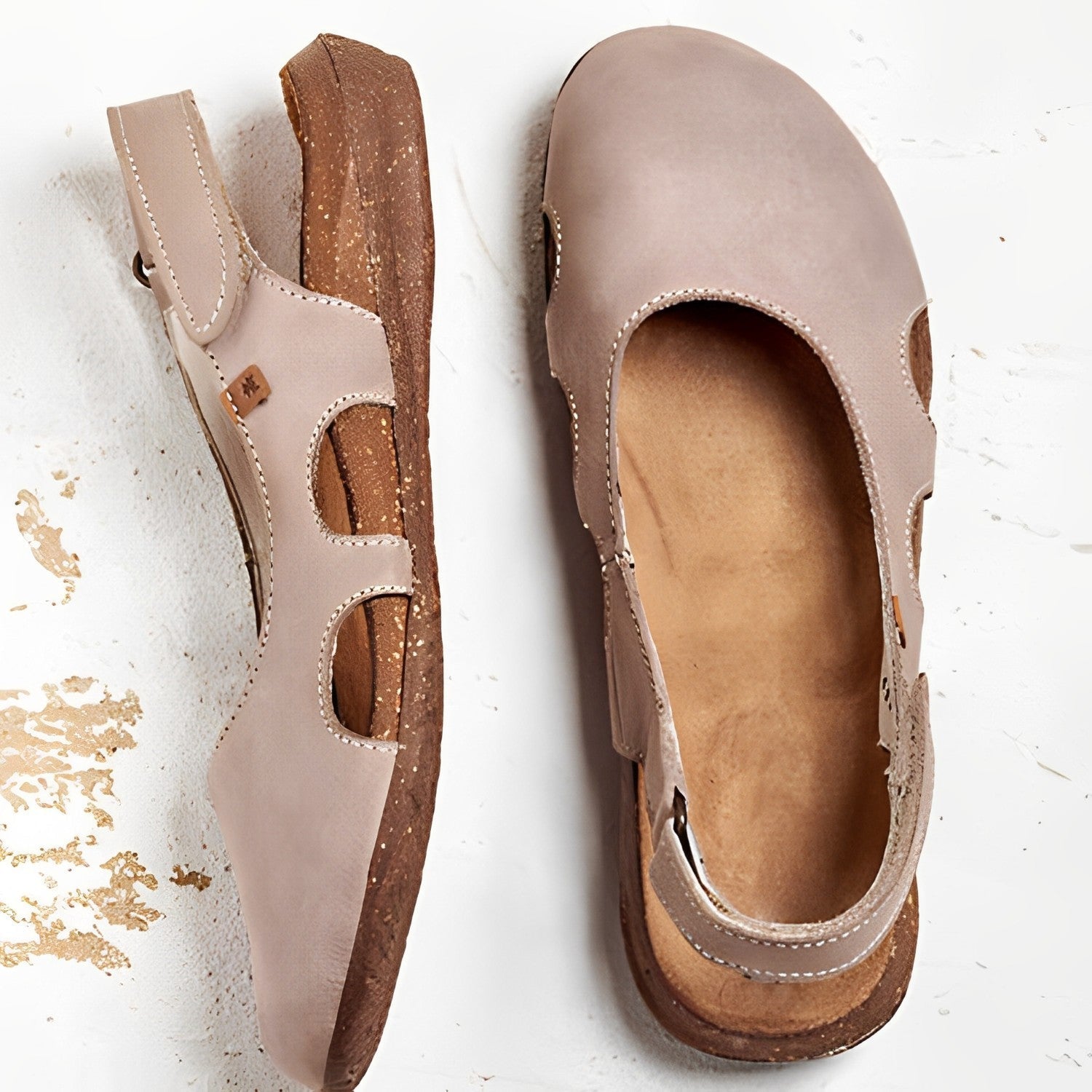 Zoe - Comfortable sandals with support